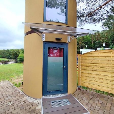 Tiny House Ueckeritz Villa ภายนอก รูปภาพ