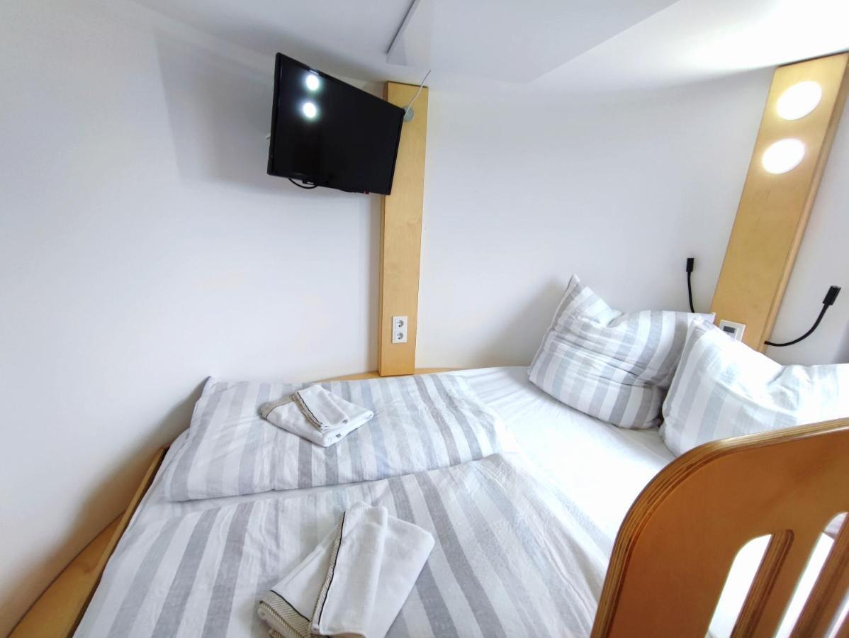 Tiny House Ueckeritz Villa ภายนอก รูปภาพ